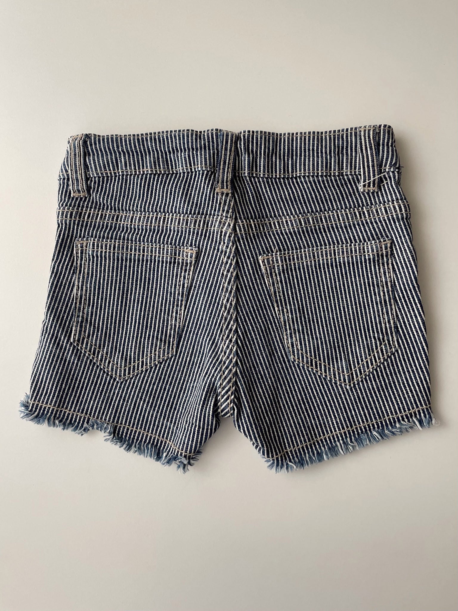 Short sans marque - 122/128 - 7/8ans