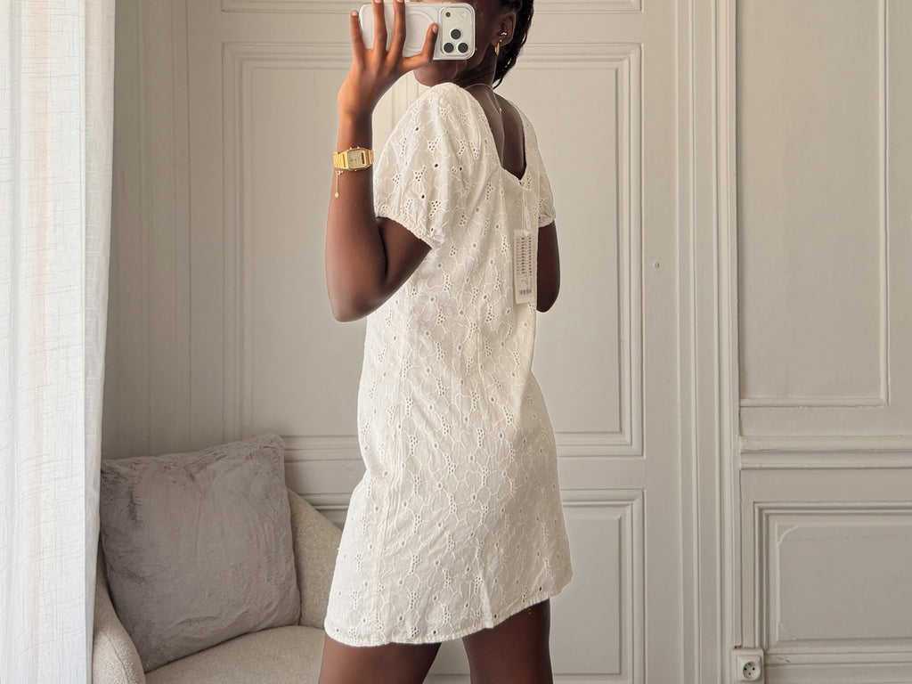 Robe Amisu - 38
